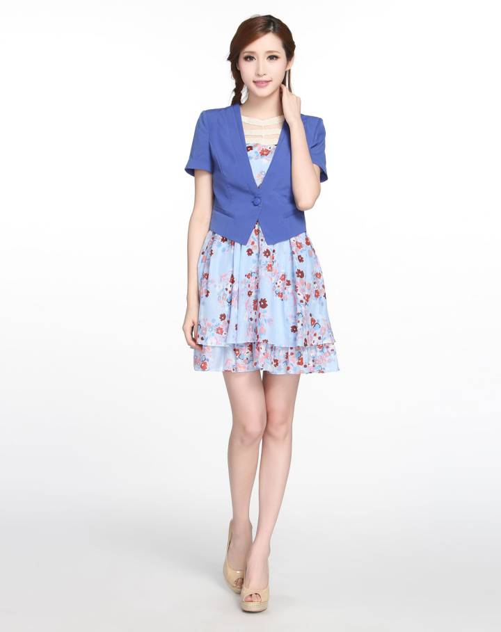 雪青色简约时尚短袖小外套